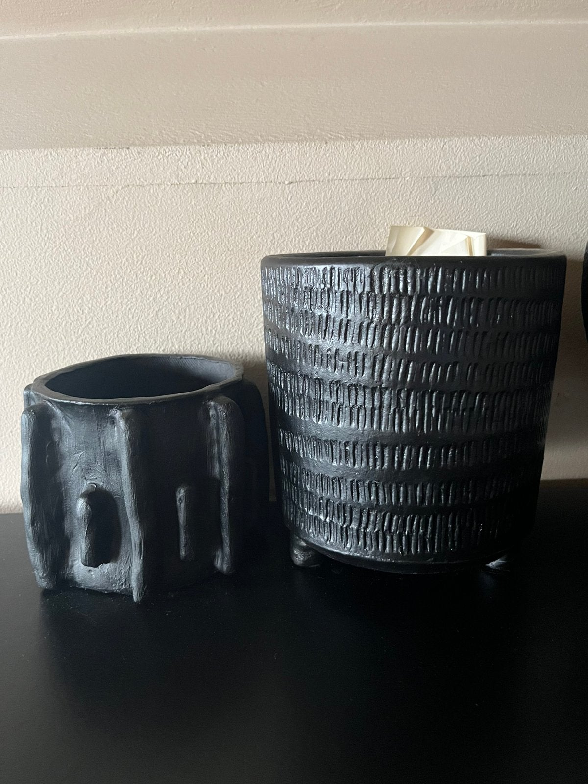 Lot de 2 pots de fleurs en faïence, Enlèvement ou Envoi, Comme neuf, Poterie