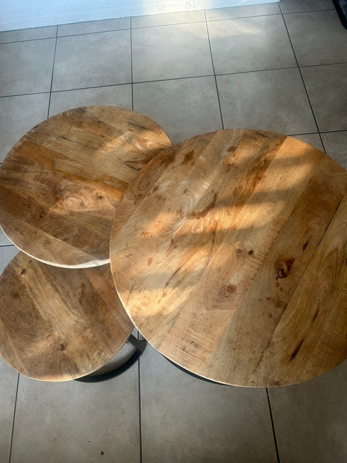 Set van 3 ronde salontafels, Maison & Meubles, Tables | Tables de salon, Enlèvement, Comme neuf, Rond, Teck