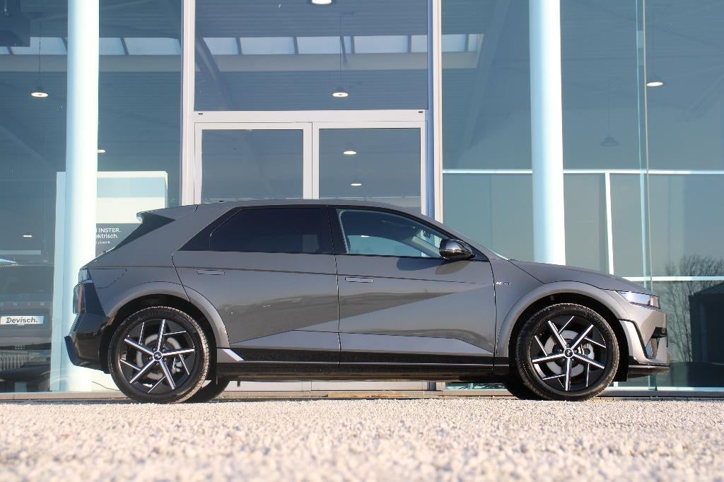 HYUNDAI IONIQ 5 CORE PLUS N-LINE 84 KWH - RWD *DEMO*500KM AR, Autos, Hyundai, Argent ou Gris, Achat, Noir, 5 portes