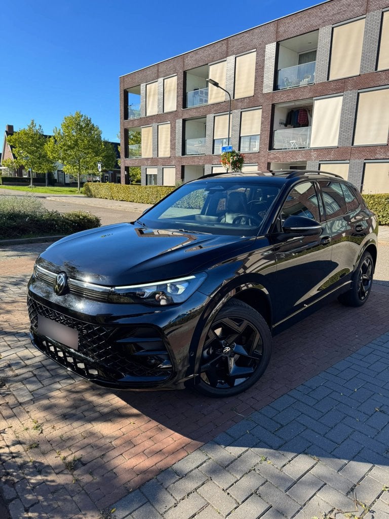 Volkswagen Tiguan R-Line| PANO | MASSAGE | Garantie 2029, Cuir, Achat, Entretenue par le concessionnaire, Noir