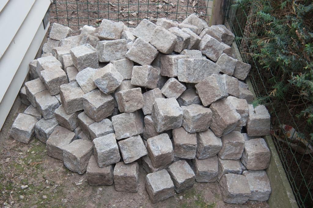 kasseien , kinderkopkes, Tuin en Terras, Grind, Keien en Split, Ophalen, Gebruikt, Grijs, Graniet