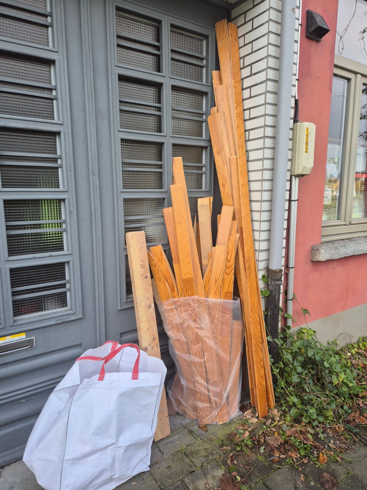 Brandhout, Jardin & Terrasse, Enlèvement, Poutres
