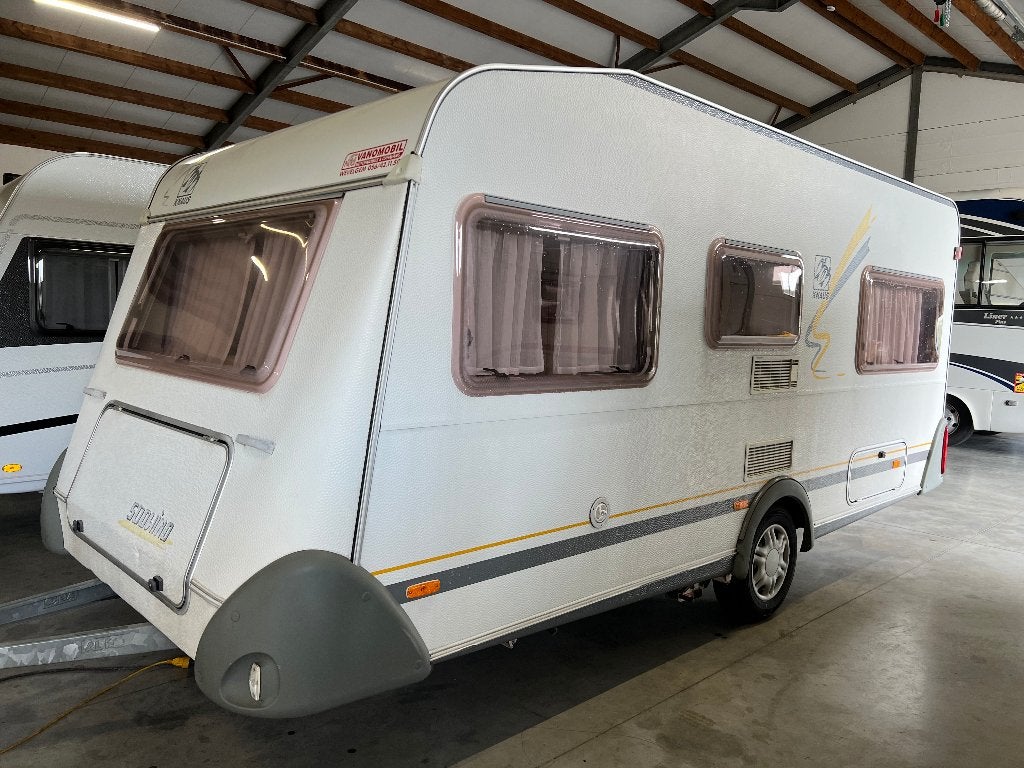 Knaus sudwind avec MOVER, Caravanes & Camping, Jusqu'à 4, Poêle, Knaus, Lit fixe