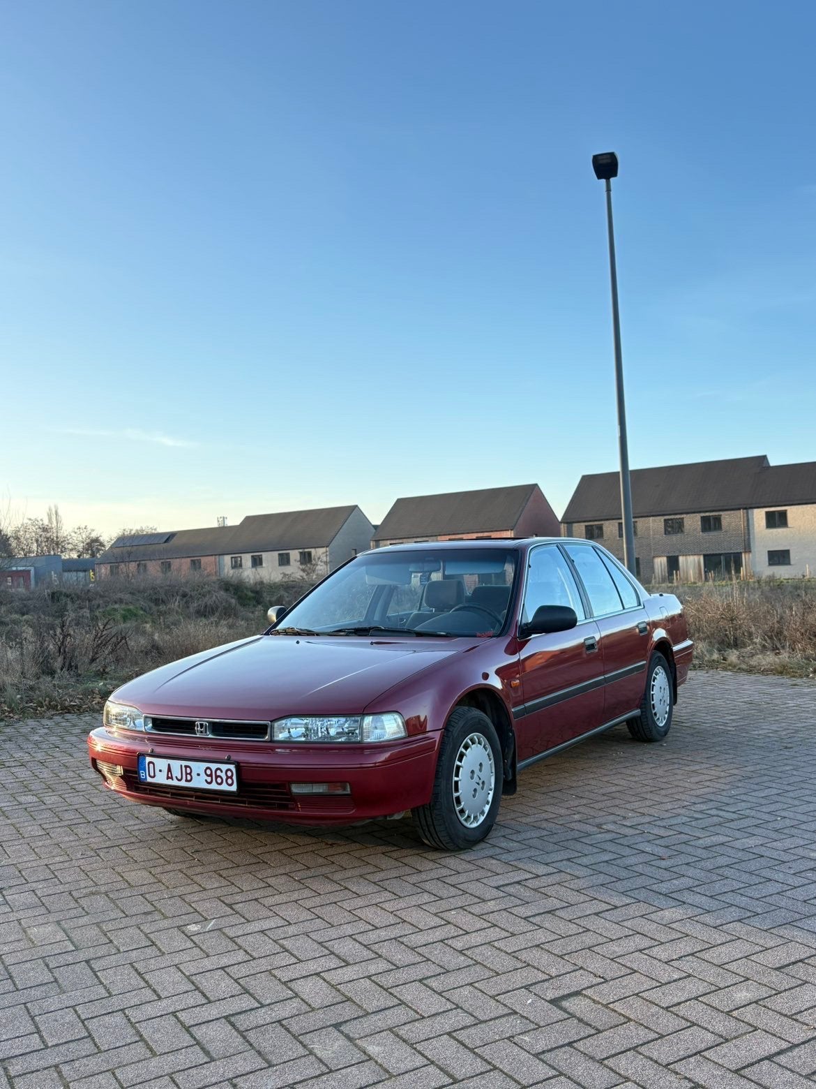 Honda accord CB3, Rouge, Boîte manuelle, Toit ouvrant, 5 portes