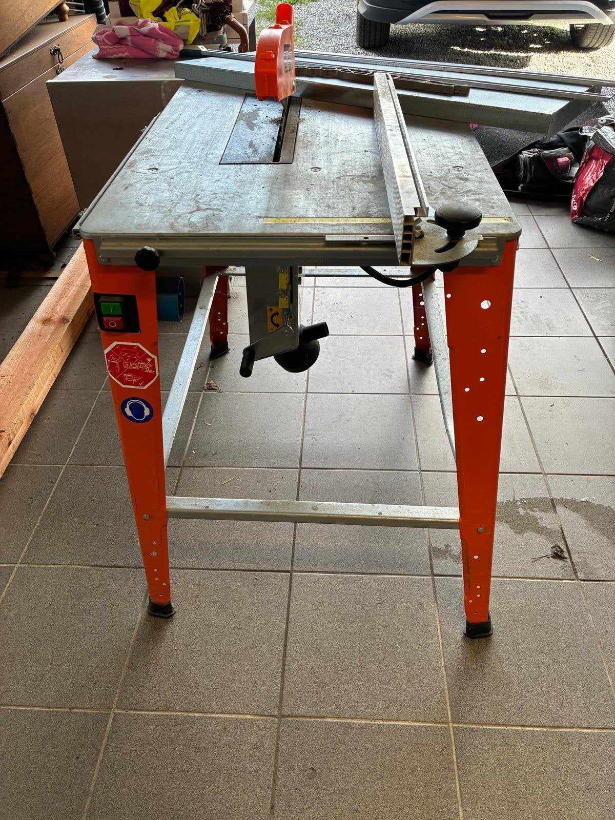Scie circulaire, Enlèvement, Comme neuf, Scie circulaire