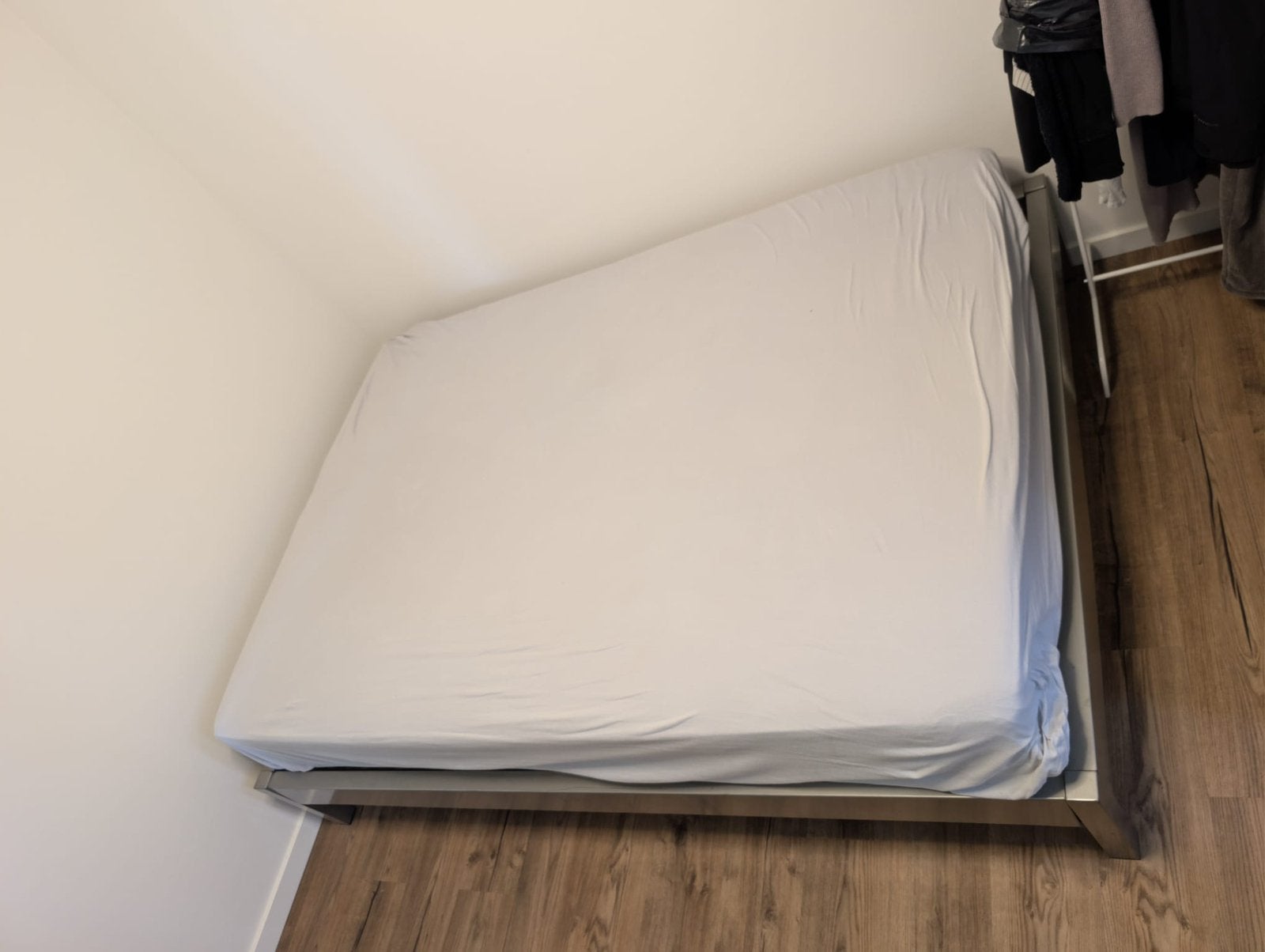 Bed met matras, Ophalen, Gebruikt, 140 cm, Twijfelaar
