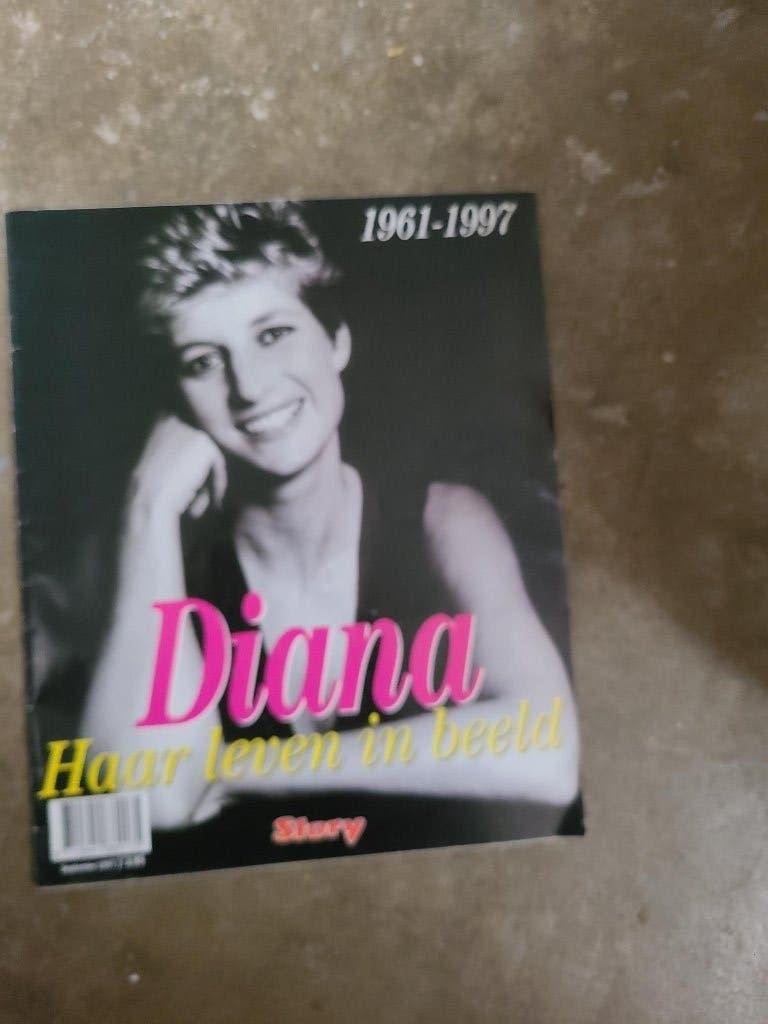 boek diana 1961 -1997, Boeken, Biografieën, Ophalen of Verzenden, Zo goed als nieuw