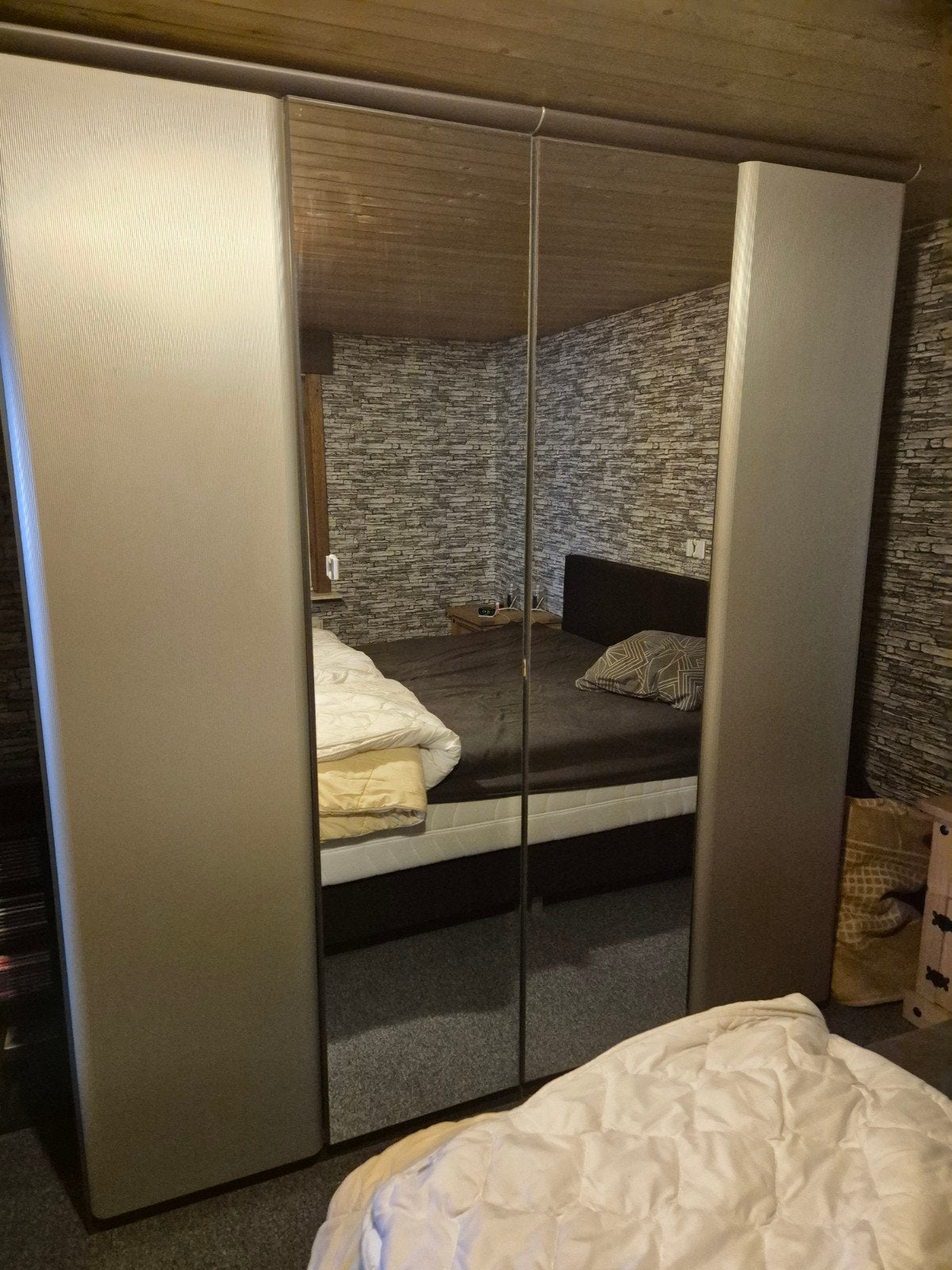 Slaapkamer met klerenkast, Huis en Inrichting, Ophalen