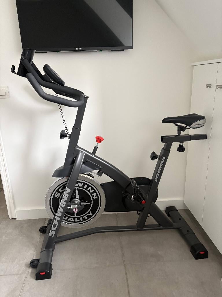 Vélo de spinning, Enlèvement, Comme neuf, Autres types