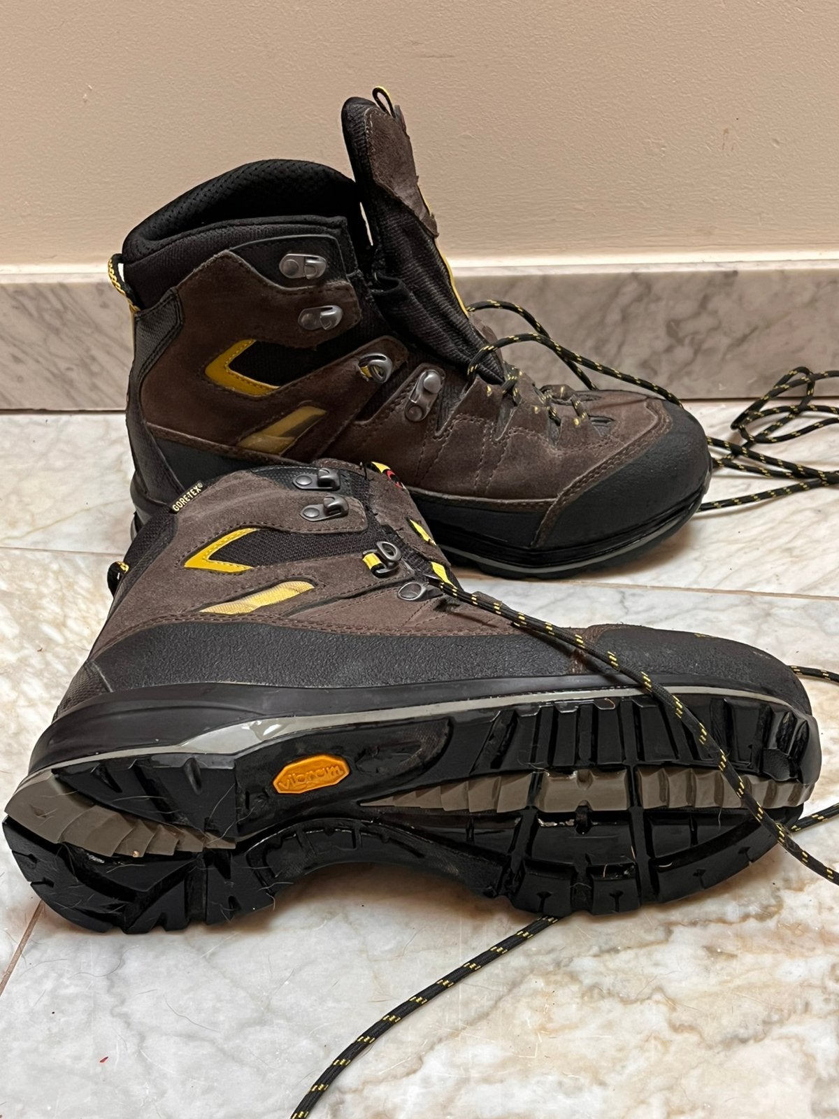 Chaussures de montagne Mammut taille 41 gris/vert à vendre, Enlèvement, Comme neuf