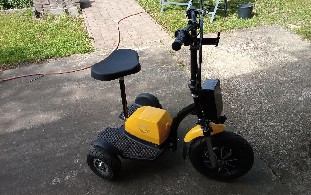 Step, Fietsen en Brommers, Steps, Zo goed als nieuw, Overige typen, Ophalen