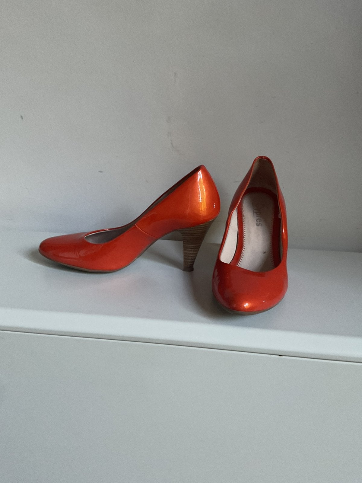 Escarpins en cuir verni Cypress, taille 38, Enlèvement ou Envoi, Comme neuf, Escarpins
