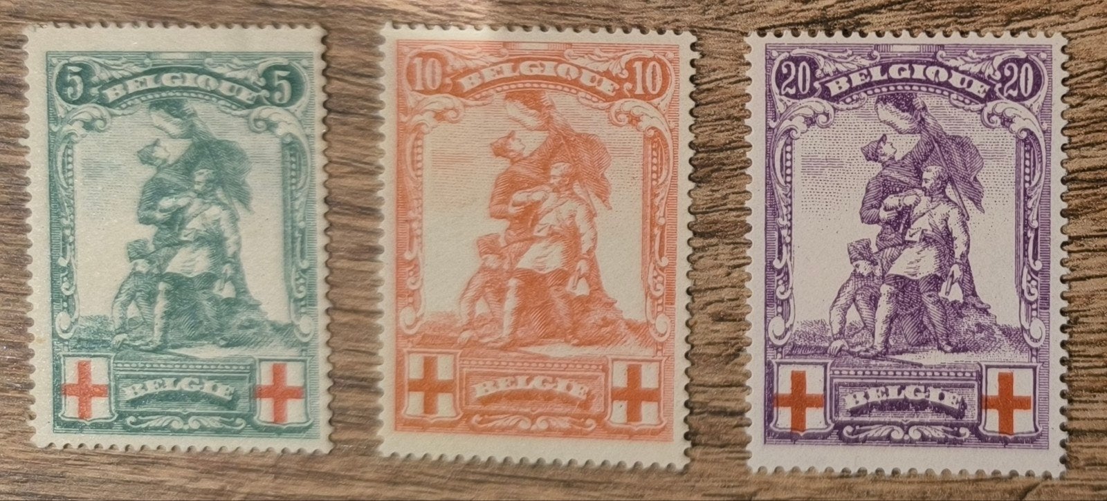 numéros 126-128 *, Timbres & Monnaies, Trace d'autocollant, Enlèvement ou Envoi, Non oblitéré, Gomme originale