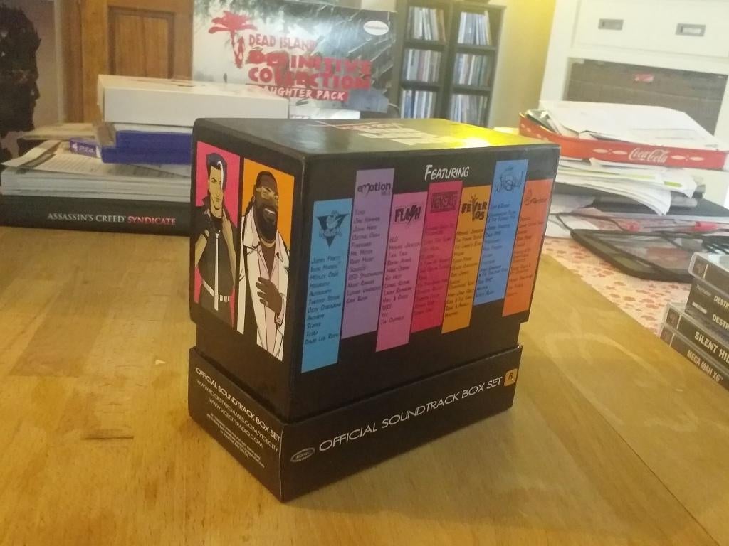 GTA Vice City Soundtrack , 7 CD, 1 joueur, À partir de 12 ans, Comme neuf, Autres genres