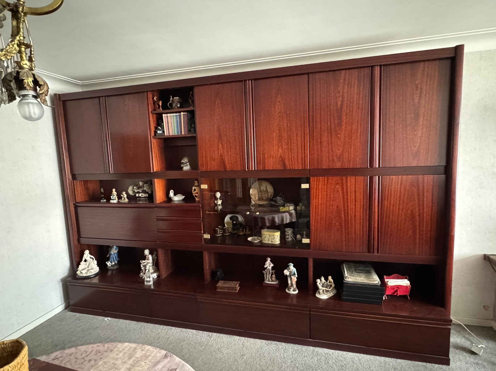 Grote vintage wandkast – donker hout – retro design, Ophalen, Gebruikt