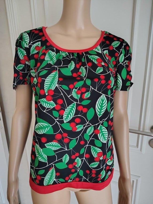 blouse / shirt van zoe loveborn, Manches courtes, Taille 38/40 (M), Comme neuf, Zoe  loveborn