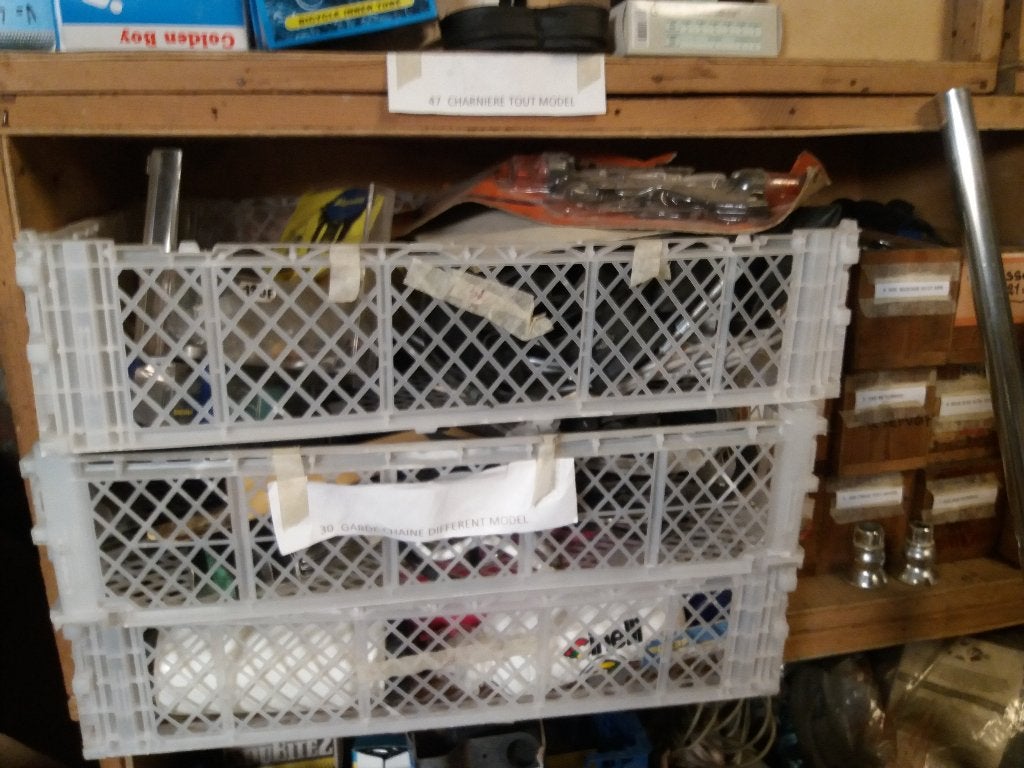 POUR REPARATEUR BRICOLEUR DANS LE VELO  ., Vélos & Vélomoteurs, Enlèvement, Autres types