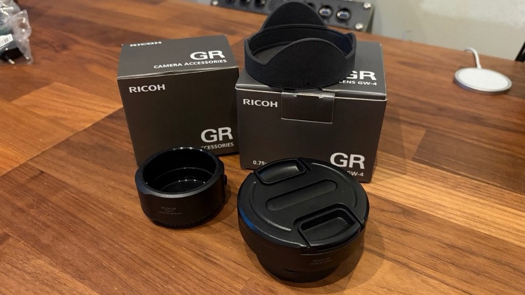 Ricoh GW-4 Wide conversion lens, TV, Hi-fi & Vidéo, Photo | Lentilles & Objectifs, Enlèvement ou Envoi, Comme neuf, Objectif grand angle