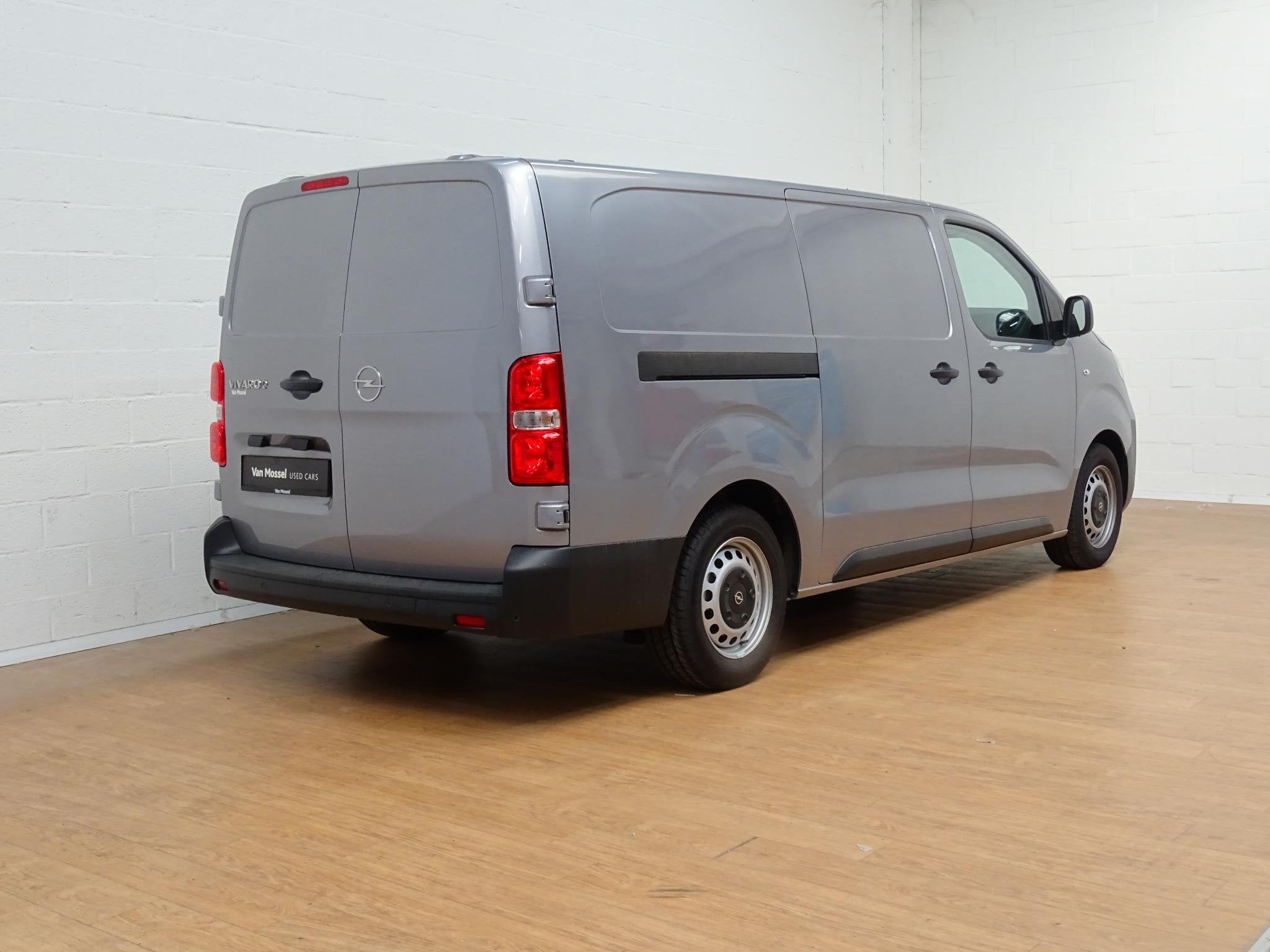 Opel Vivaro Electric BEV 100 kW + 75 kWh Battery L3H1, 100 kW, Argent ou Gris, Achat, 4 portes