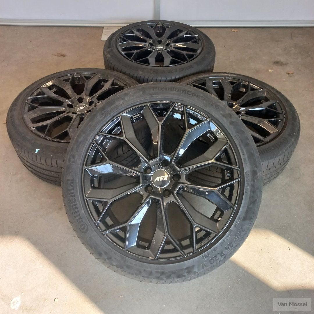 Porsche Cayenne Continental Premium Contact 6 245/45/R20 99V, Auto-onderdelen, -, -, Banden en Velgen, Ophalen of Verzenden