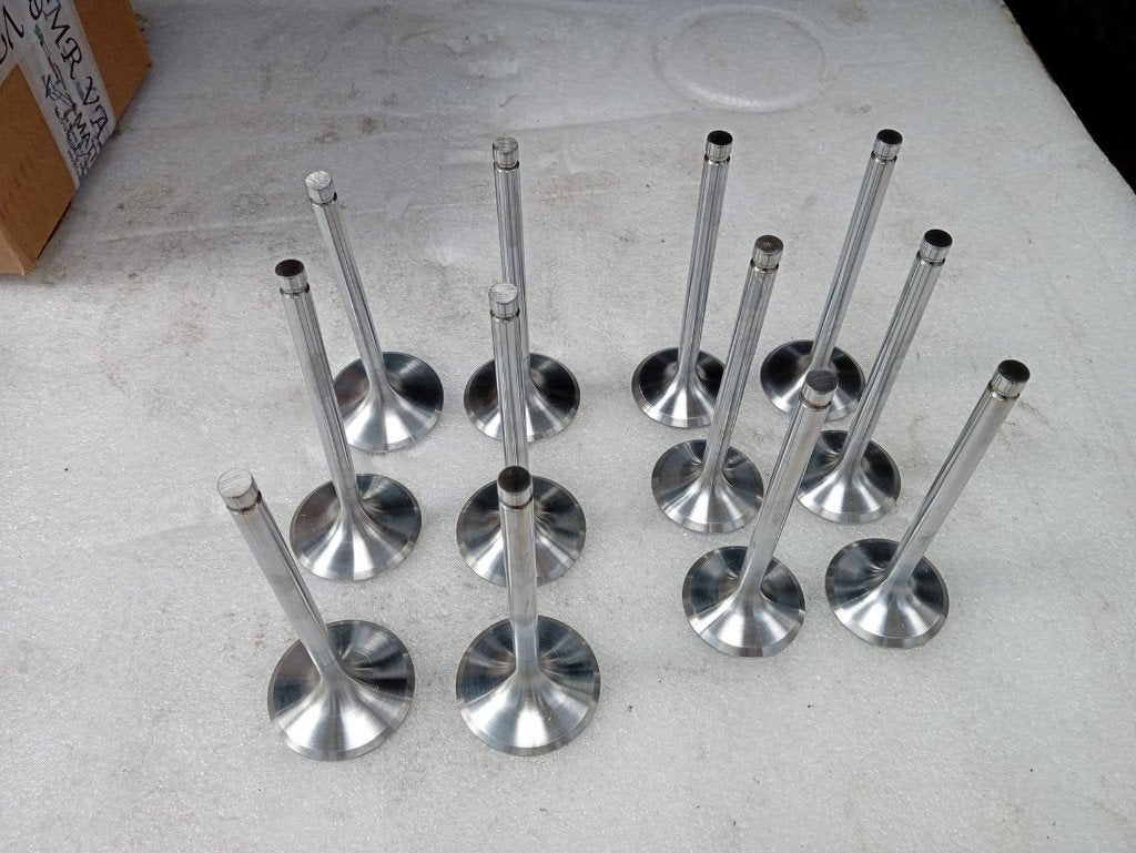 Soupapes pour moteur Maserati 3500 GT, Autos : Pièces & Accessoires, Enlèvement, Neuf, Maserati