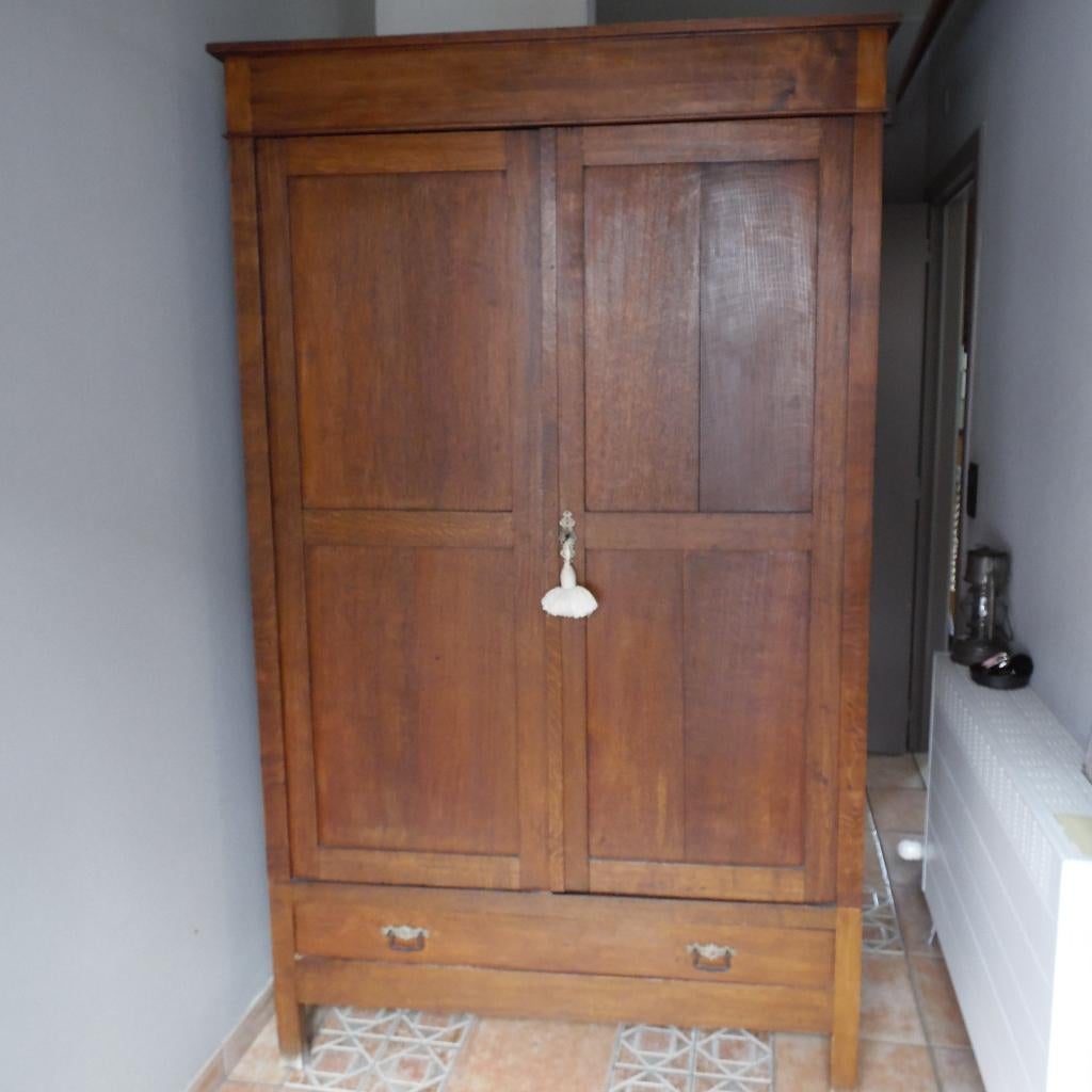 Oude kleerkast, Huis en Inrichting, Gebruikt, 100 tot 150 cm, 200 cm of meer, Klassiek