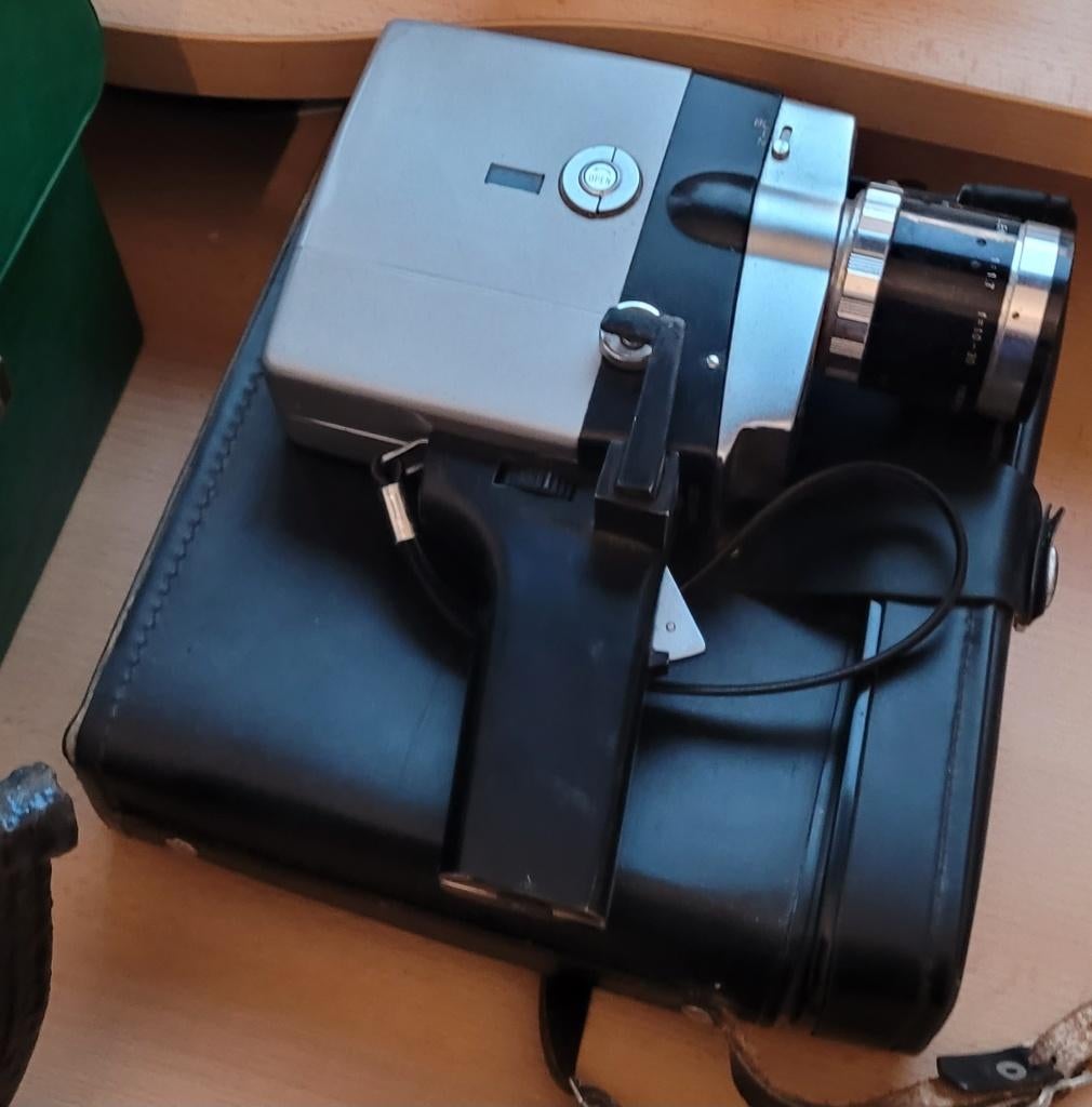 Caméra de cinéma Yashica Super 8 30, Enlèvement, Ne fonctionne pas, Autres Marques