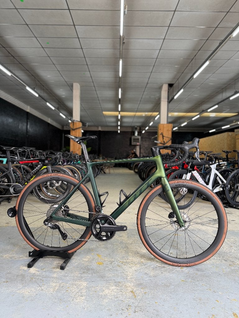 Scott Addict RC15 Di2 Carbon Racefiets, Ophalen of Verzenden, Zo goed als nieuw