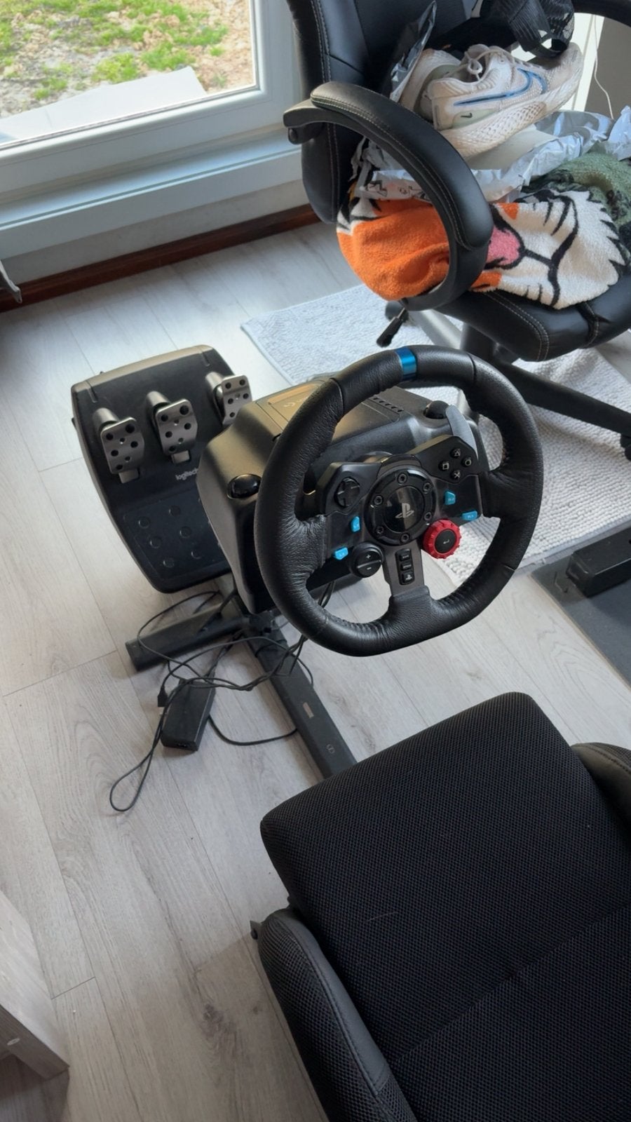 Logitech g29 playseat + stuur, Ophalen of Verzenden, Zo goed als nieuw