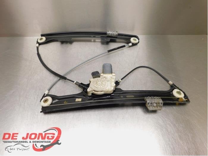 Mécanique vitre 4portes avant gauche d'un BMW 5-Serie, -, 3 mois de garantie, Utilisé, -