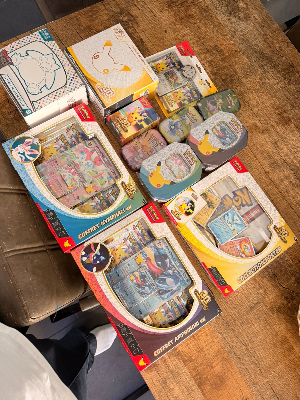 Lot de coffrets Pokémon - Édition 30e Annif & 151 (Neuf), Enlèvement, Comme neuf