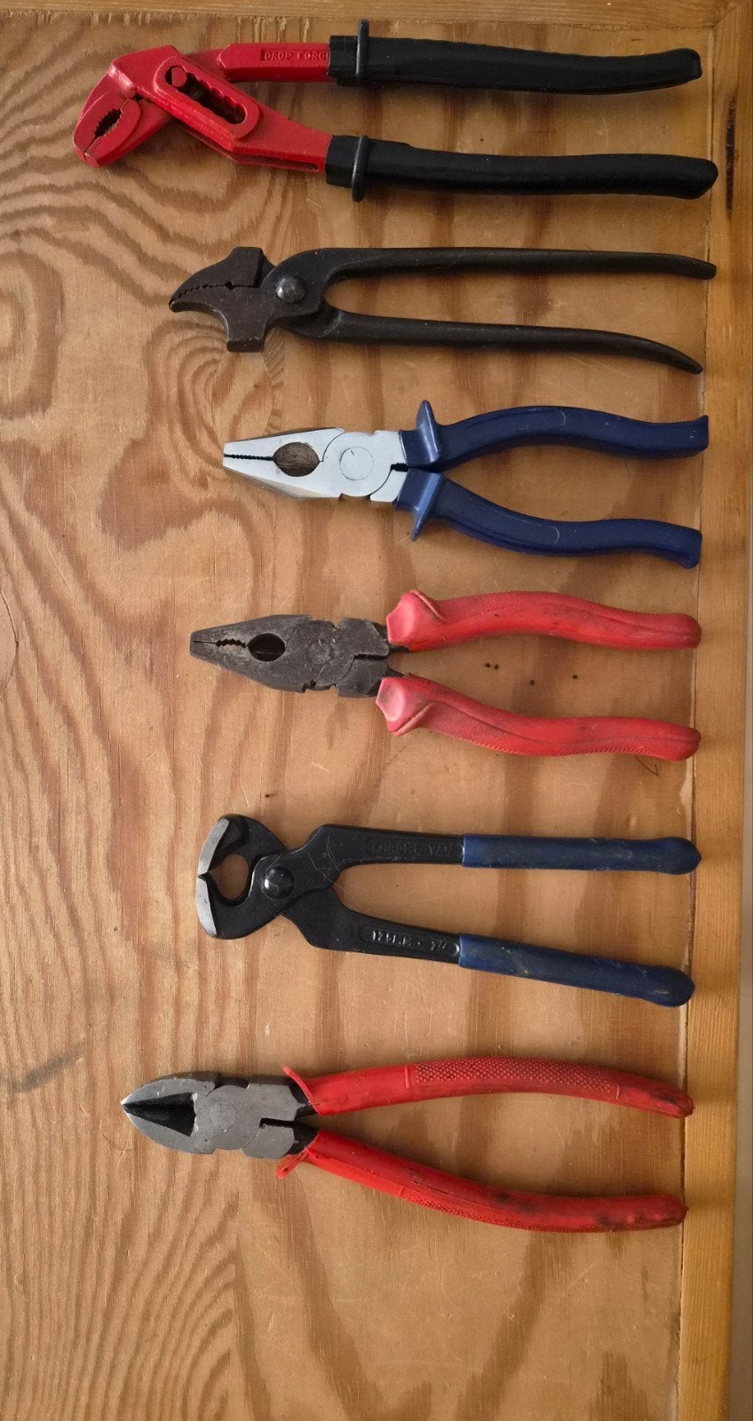 6 pinces très bon état., Bricolage & Construction, Outillage | Outillage à main, Enlèvement ou Envoi, Comme neuf, Pince
