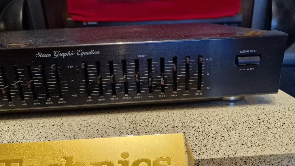 Akai ea 27, Enlèvement, Utilisé, Stéréo