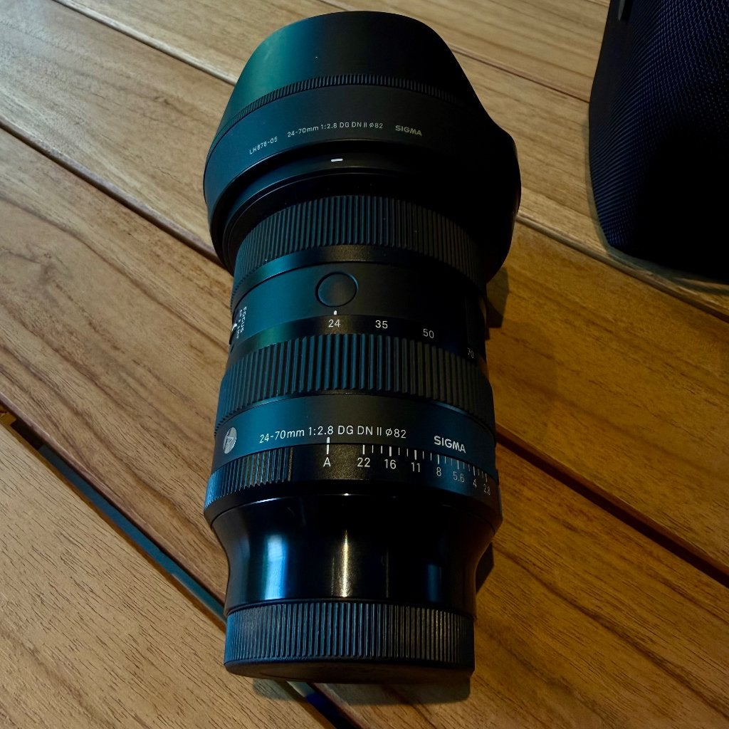 Sigma zoomlens 28-70mm 1:2.8 DG DN II + UV Filter, TV, Hi-fi & Vidéo, Photo | Lentilles & Objectifs, Sigma, Monture Sony E, Filtre inclus