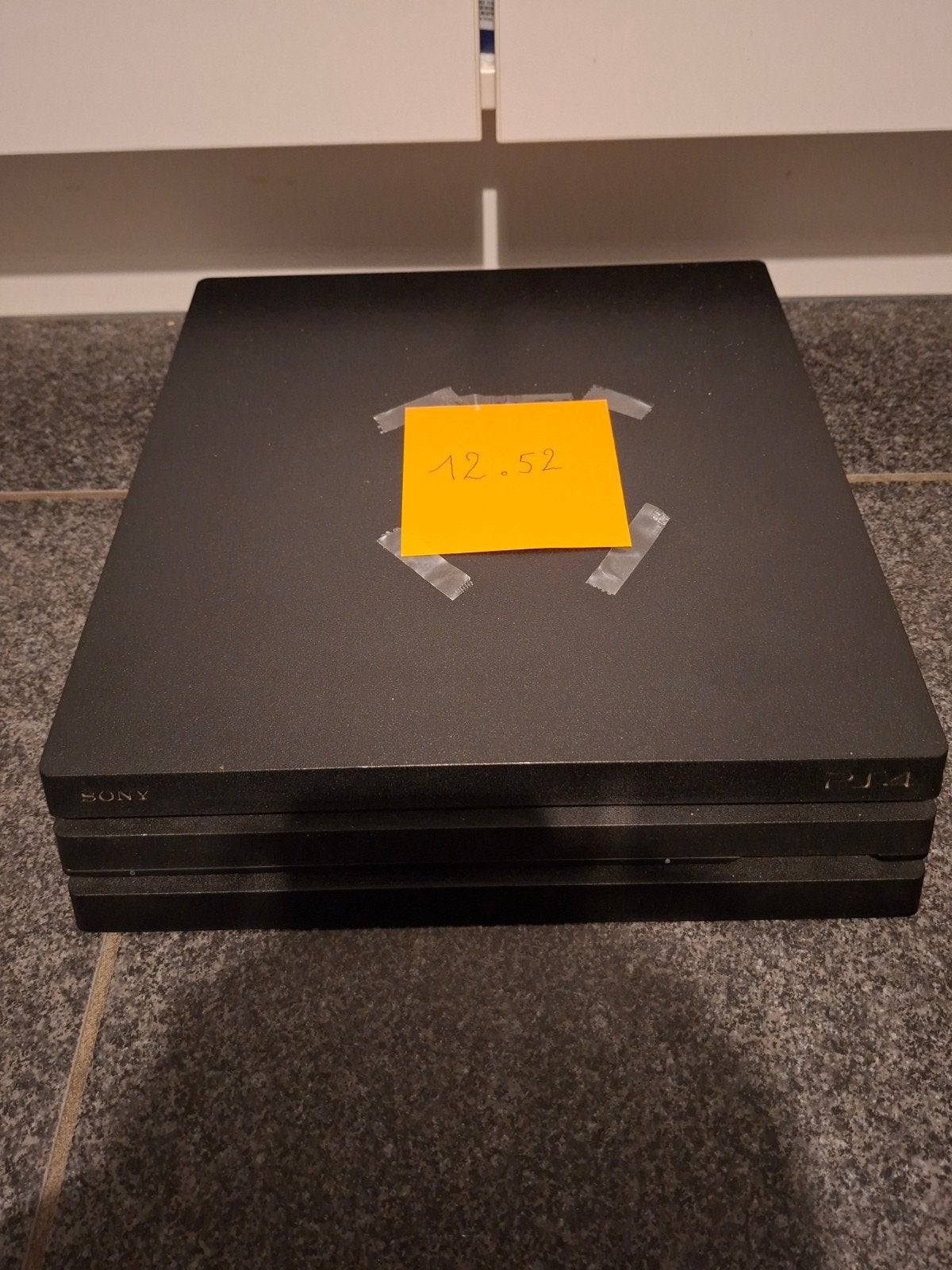 Playstation 4 pro met software 12.52 op, Games en Spelcomputers, Spelcomputers | Sony PlayStation 4, Zo goed als nieuw, Pro, 1 TB