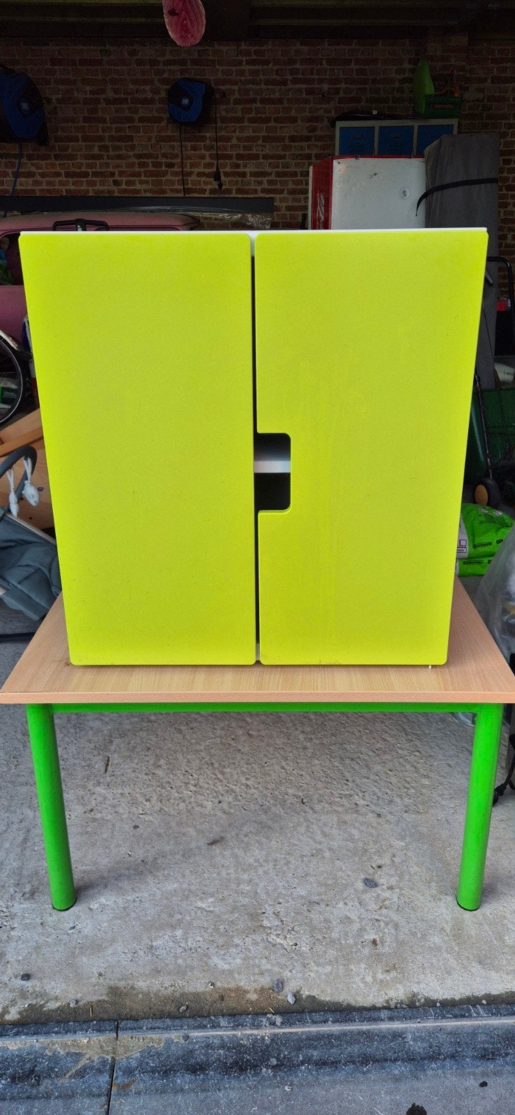 ikea kastje, Ophalen, Zo goed als nieuw
