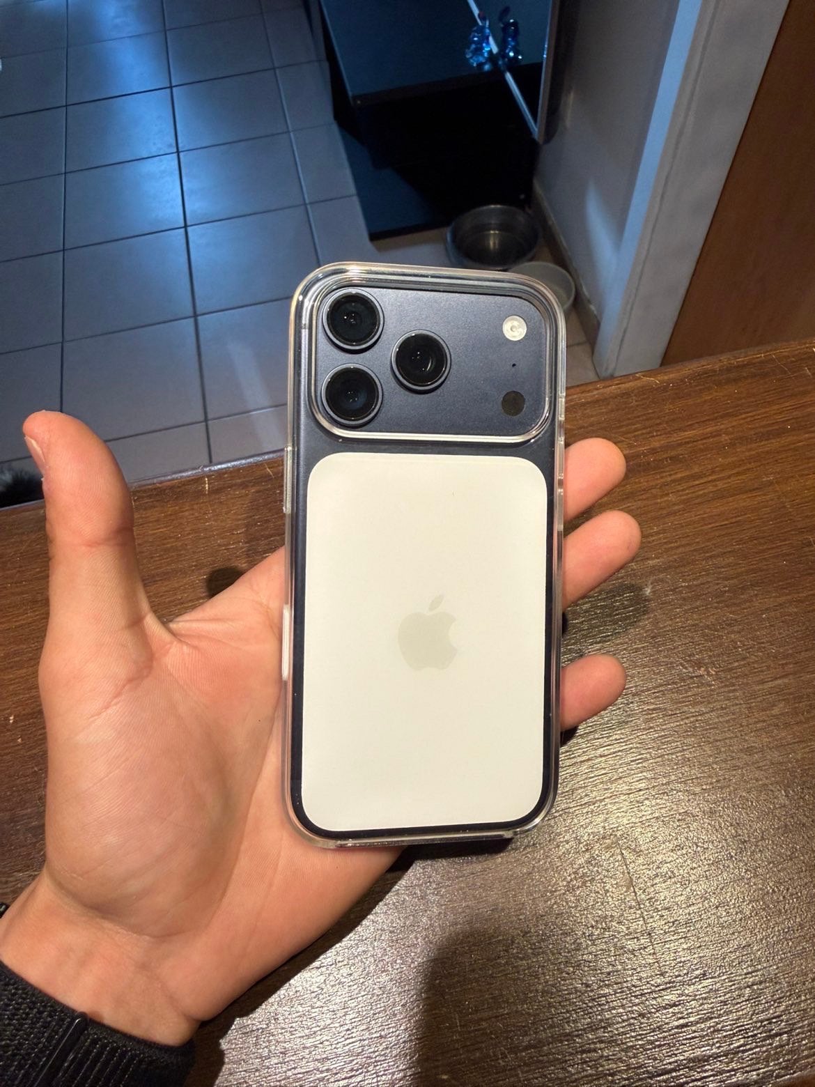 Ech- iPhone 17Pro + accessoires, Télécoms, Téléphonie mobile | Apple iPhone, Enlèvement, Comme neuf