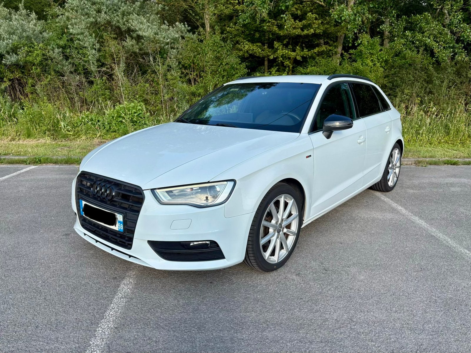Audi A3 Sportback S-line, Auto's, Audi, Voorwielaandrijving, Zwart, Wit, 105 kW
