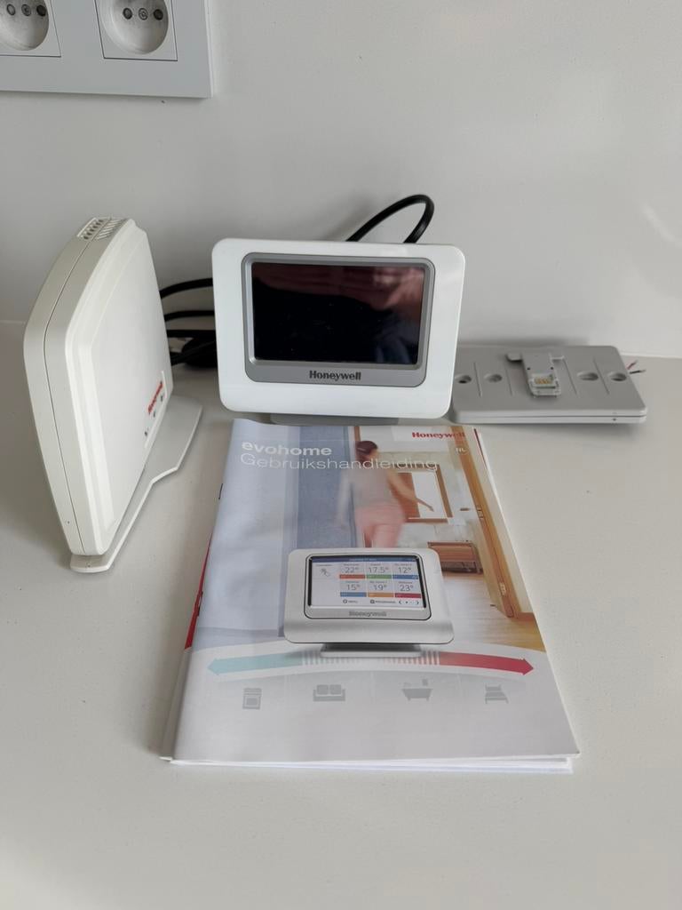 Honeywell evohome, Moins de 60 cm, Thermostat, Enlèvement, Utilisé