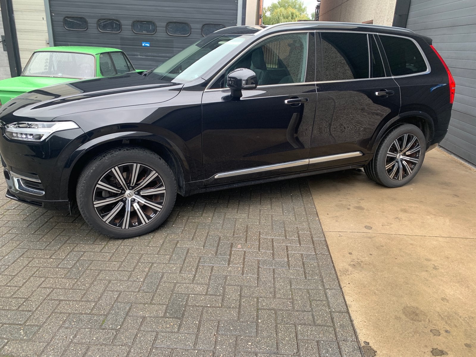 Volvo XC90 B5 hybride léger + panodak + stéréo HarmannKardon, Autos, Achat, Euro 6, Entreprise, Entretenue par le concessionnaire