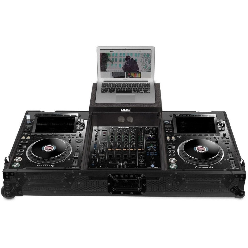 Flightcase UDG voor 2x CDJ-3000 + DJM-A9 + laptop, Ophalen, Zo goed als nieuw, Flightcase