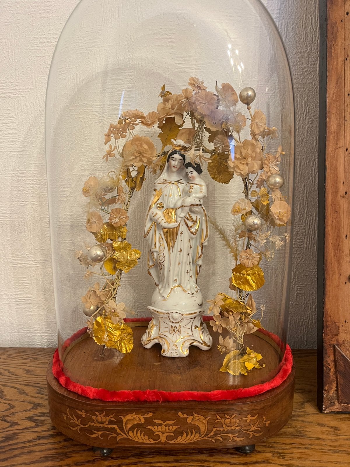 Prachtige antieke stolp marqueterie met beeld, Ophalen of Verzenden