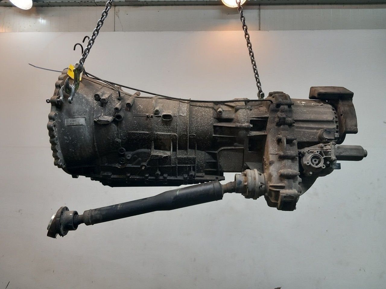 Versnellingsbak automaat Land Rover Range Rover, Onderdelen@venauto.nl, Van der Ven Autorecycling B.V., Ettenseweg 76, 4706 PB Roosendaal, The Netherlands