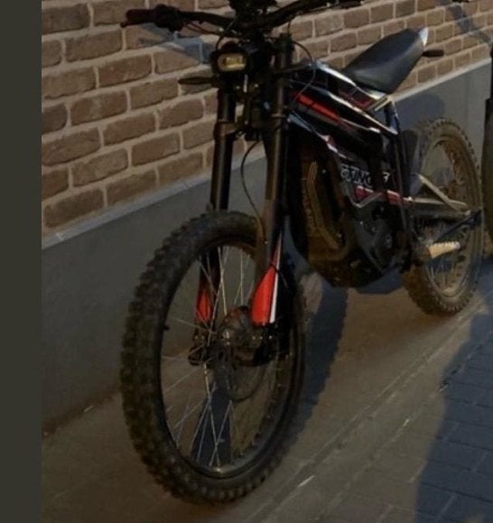 Talaria sting r, Fietsen en Brommers, Brommers | Derbi, Ophalen, Zo goed als nieuw