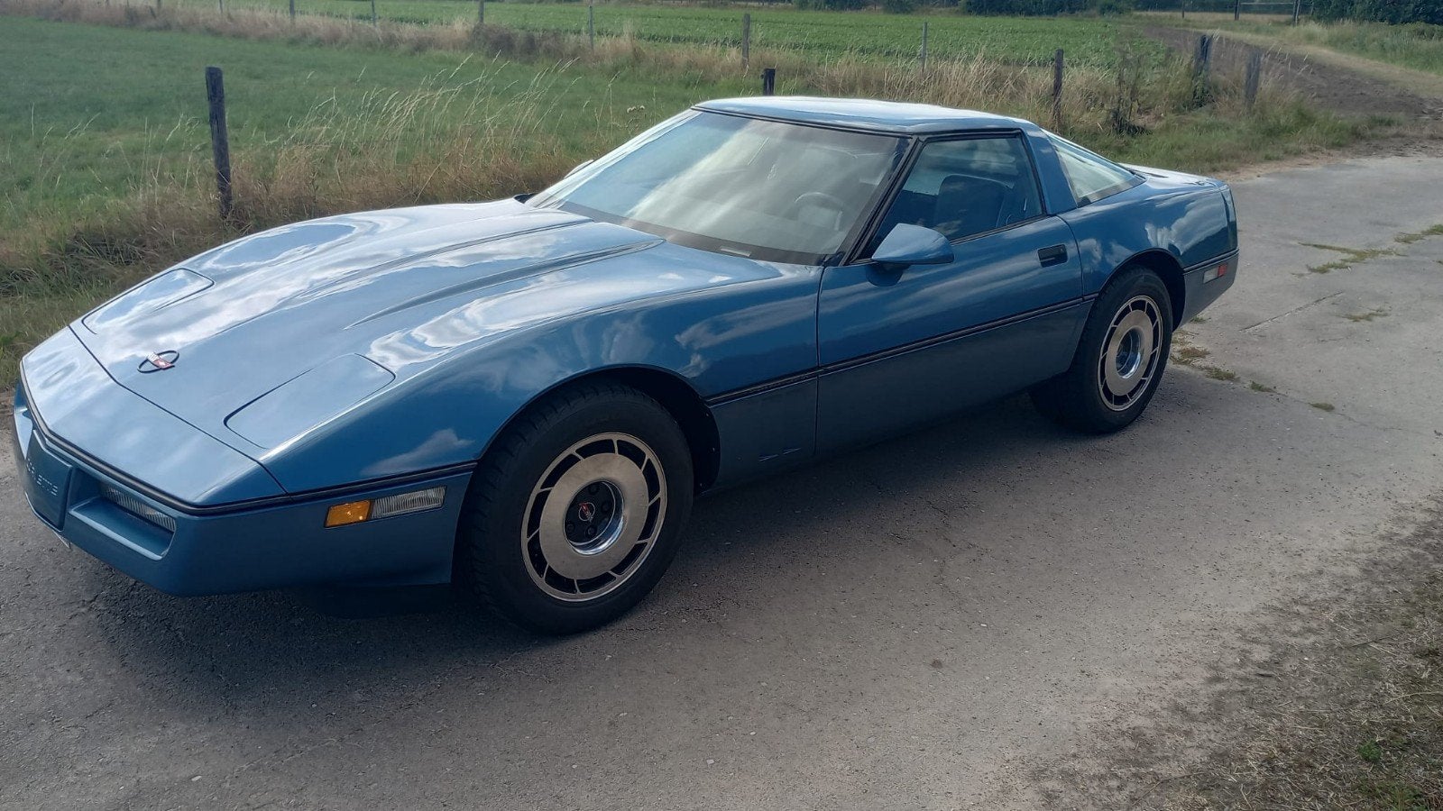 Chevrolet Corvette C4 - uitneembaar dak, foto 2