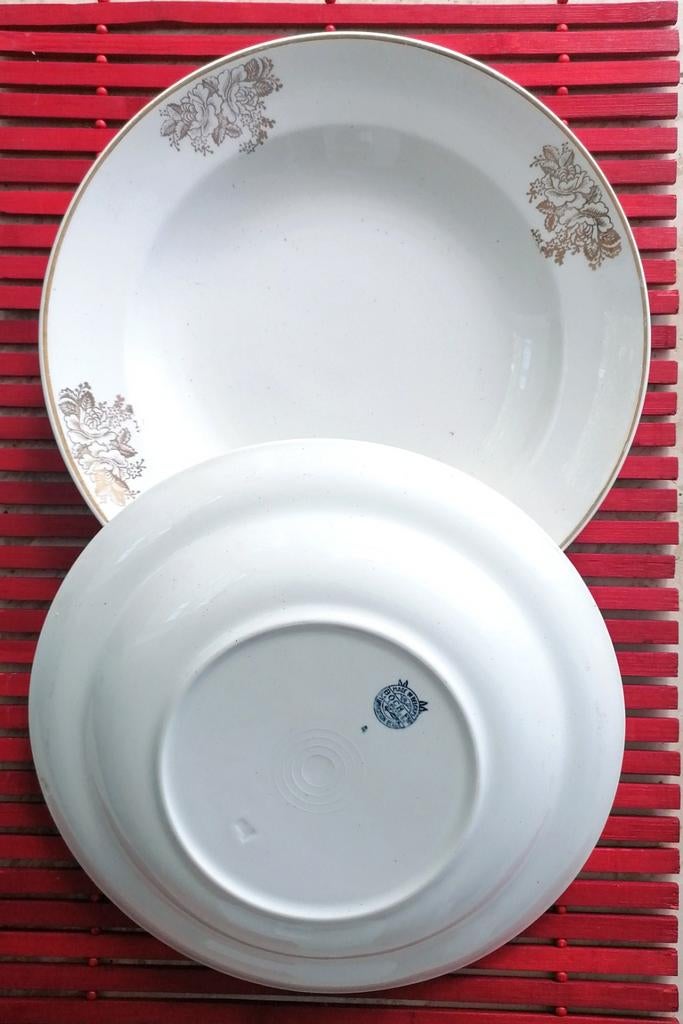 Assiettes Boch, Enlèvement ou Envoi