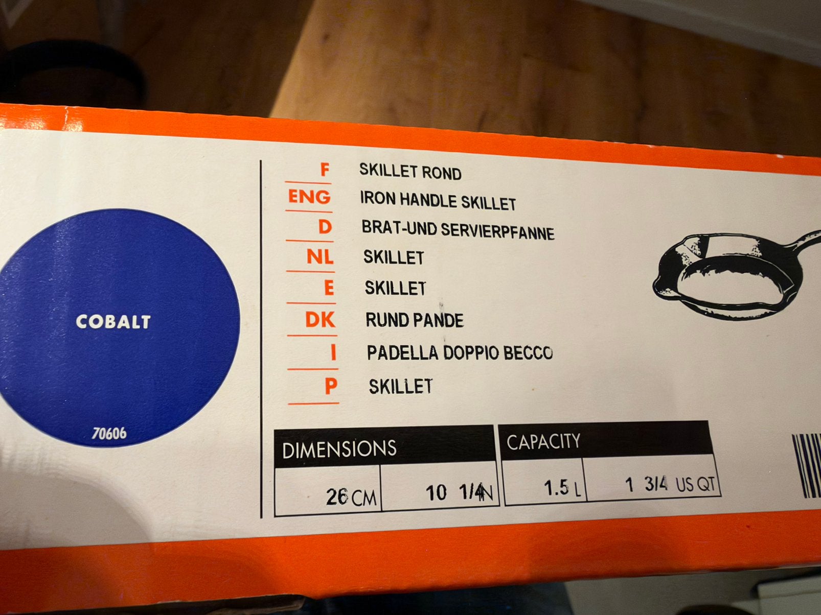 Le Creuset Skillet rond tradition geëmailleerd gietijzer, Huis en Inrichting, Ophalen, Geschikt voor inductie, Gietijzer, Nieuw