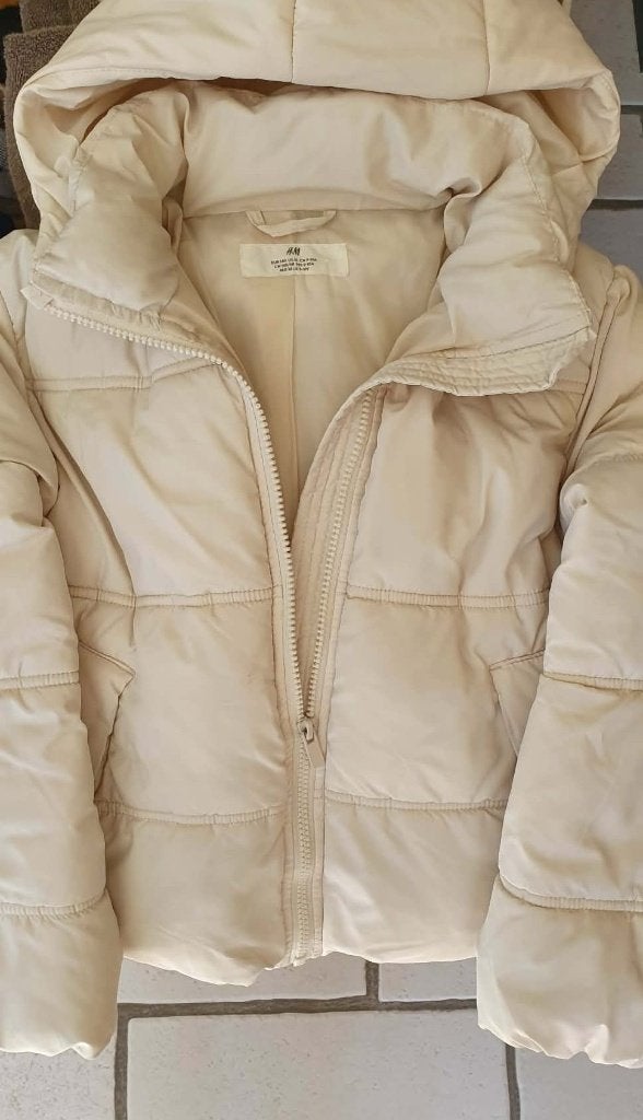 H&M WINTERDONSJACK MET AFNEEMBARE CAPUCHON 9-10 JAAR, Ophalen, Meisje, H&M, Zo goed als nieuw