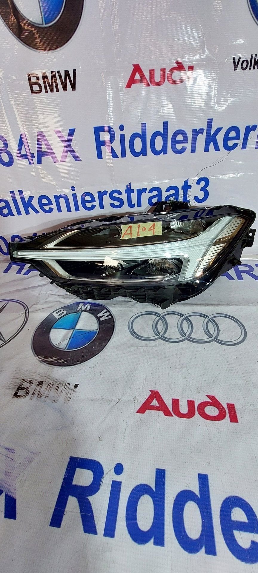 Koplamp Volvo XC60 2 Full Led 32338983 Links 2-J60-5038N, Gebruikt, -, -, Ophalen of Verzenden