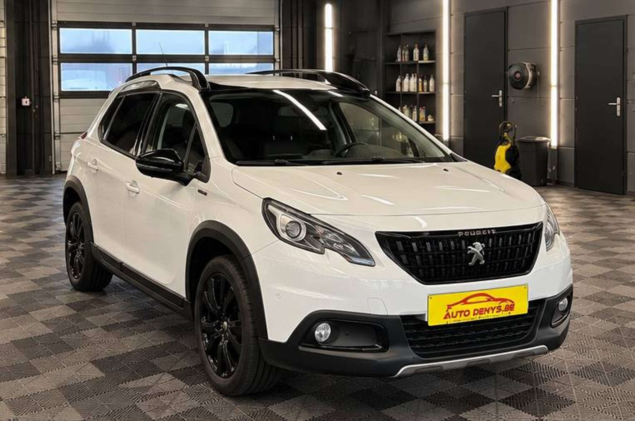 Peugeot 2008 benz AUTOMATIQUE Euro 6 bj. 2019 126595km, Autos, https://public.car-pass.be/vhr/e2c112e1-c2f8-46e7-aacb-94ff24727b80